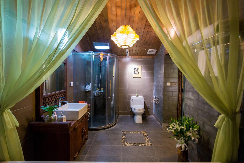 Lijiang Yuntian Palace Hotel エクステリア 写真