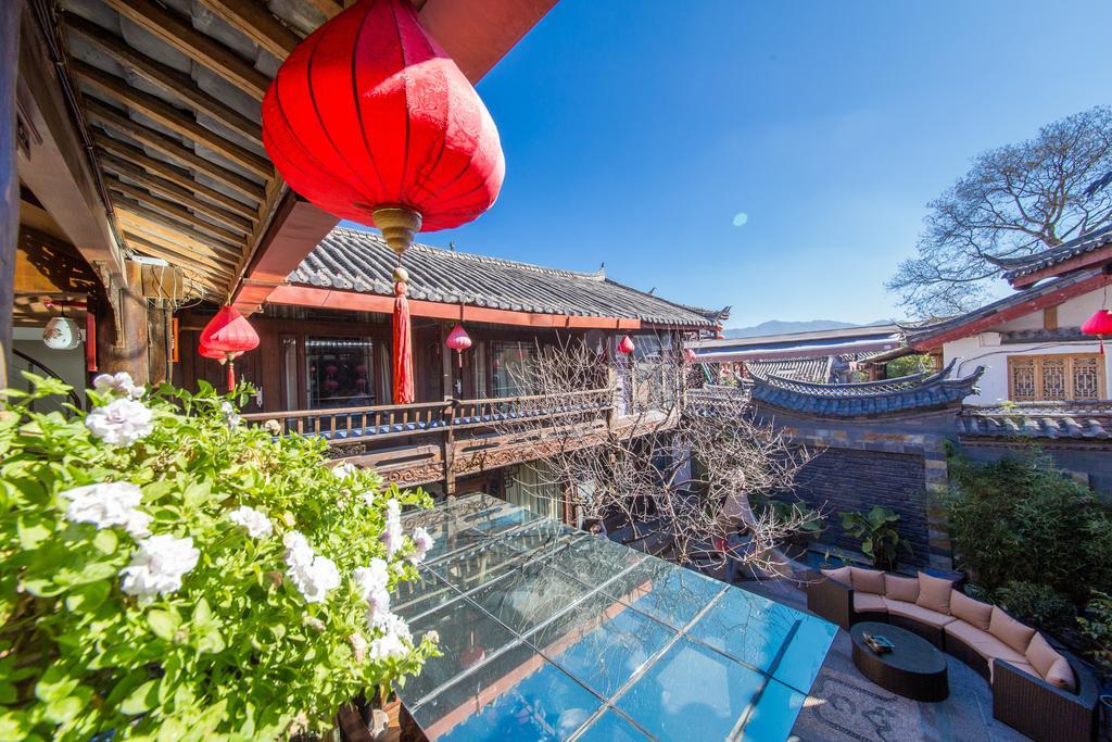 Lijiang Yuntian Palace Hotel エクステリア 写真