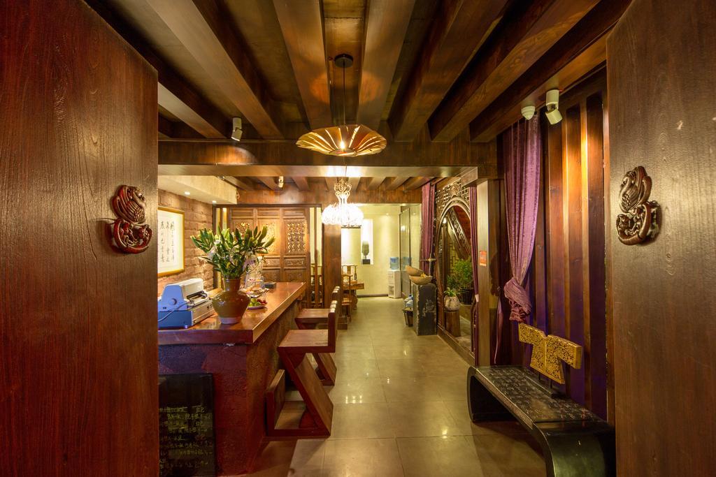 Lijiang Yuntian Palace Hotel エクステリア 写真