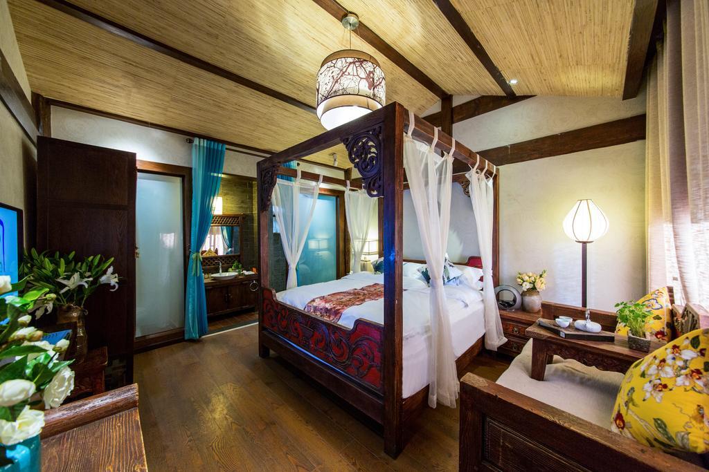 Lijiang Yuntian Palace Hotel エクステリア 写真