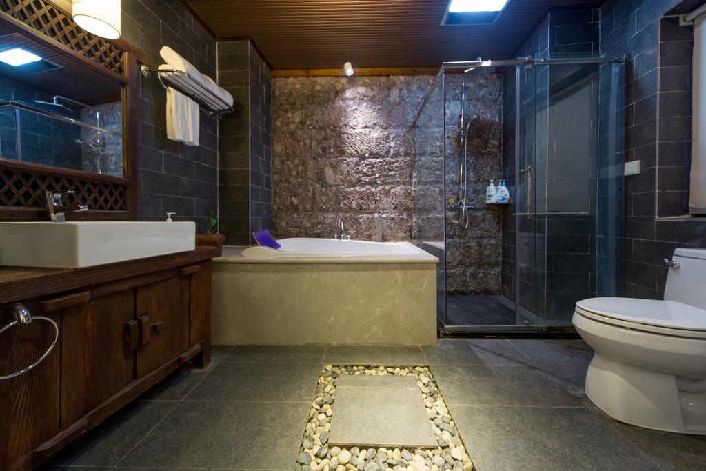 Lijiang Yuntian Palace Hotel エクステリア 写真
