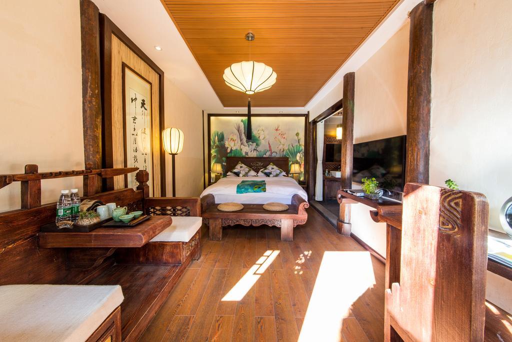 Lijiang Yuntian Palace Hotel エクステリア 写真